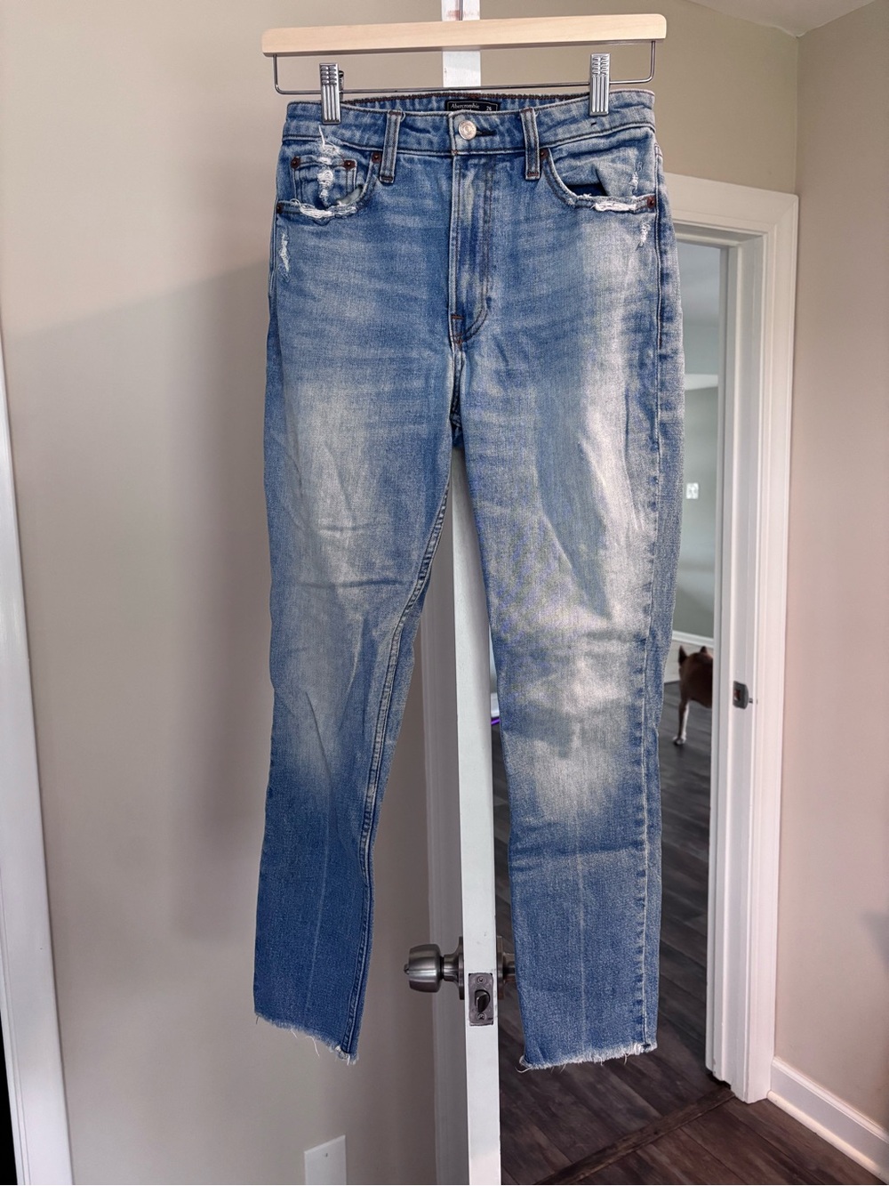 Abercrombie & Fitch Light Blue Distressed Ankle Jeans
